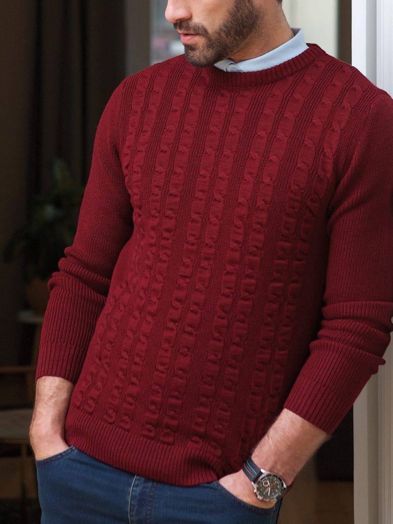 modny sweter bordo